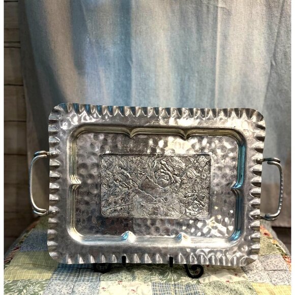 Cromwell Hand-Hammered Aluminum Floral Tray With Ruffled Edge & Handles - Picture 1 of 10